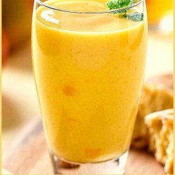 Papaya-Pineapple Smoothie