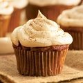 Apple Cupcakes With Cinnamon-marshmallow Frosting