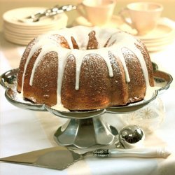 Eggnog Rum Bundt Cake