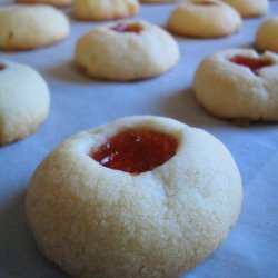 Aunt Gerties Sweetheart Cookies