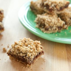 Fig Date And Oat Bars