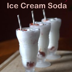 Strawberry Ice-Cream Sodas