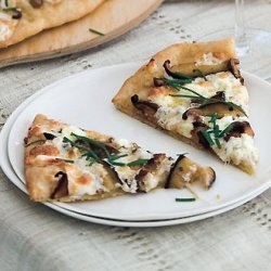 Shiitake and Chanterelle Pizzas with Goat Cheese