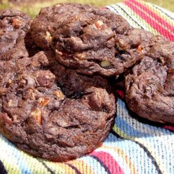 Chocolate Chocolate Chip Cookies With Green Chilie...