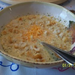 Broccoli And Three Cheeses Soup