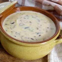 Cheesy Chicken And Wild Rice Soup