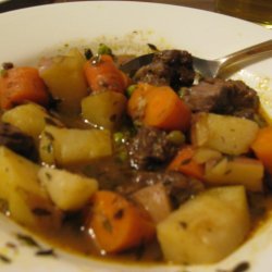 Beef Stew With Garlic And Red Wine