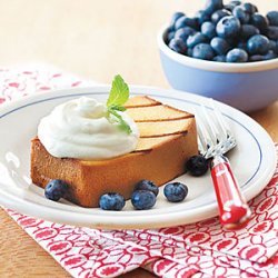 Grilled Pound Cake with Lemon Cream and Blueberries