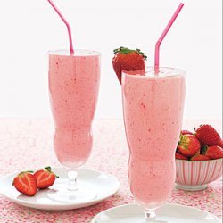 Fresh Strawberry Milk Shakes