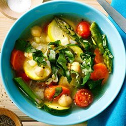 Quick Chickpea and Summer Vegetable Stew