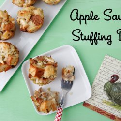 Apple-Sausage Stuffing