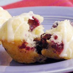 Polenta-Blueberry Cakes