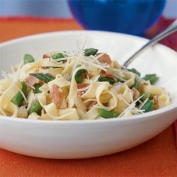 Fettuccine with Prosciutto and Asparagus