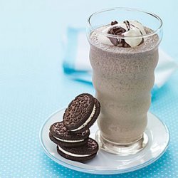 Cookies-and-Cream Milk Shakes