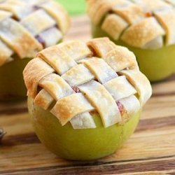 Mini Apple Pie with Lattice Crust