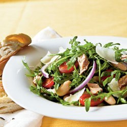 Arugula, Italian Tuna, and White Bean Salad