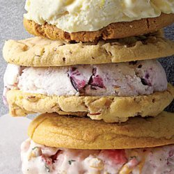 Blueberry-Cheesecake Ice Cream