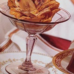 Caramelized Bananas and Vanilla Cream in Phyllo Cups