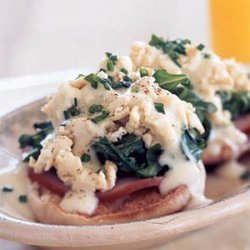 Eggs Benedict Florentine with Creamy Butter Sauce