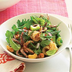 Vietnamese Calamari Herb Salad