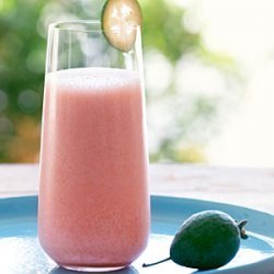 Pineapple Guava (Feijoa) and Strawberry Smoothie