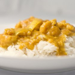 Yellow Curry Chicken (Gaeng Garee Gai)