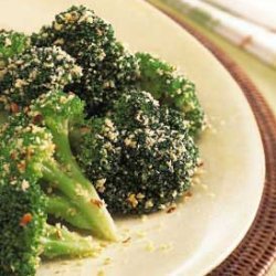 Broccoli with Sesame Seeds and Dried Red Pepper