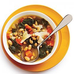Tuscan White Bean Soup with Escarole