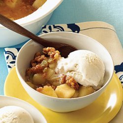 Pear Ginger Crisp with Crumbly Streusel
