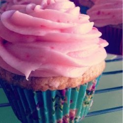 Sweet Strawberry Cupcakes