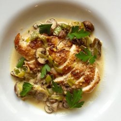Chicken Breasts with Leeks and Mushrooms