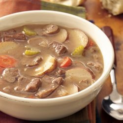 Slow Cooker Hearty Steak & Tater Soup