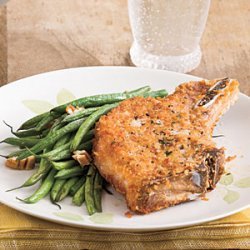 Pork Chops With Roasted Green Beans and Pecans