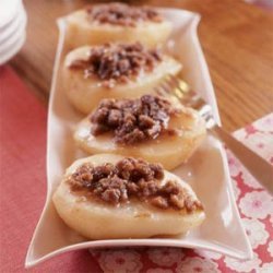 Baked Pears with Streusel Filling