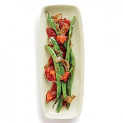 Green Beans with Stewed Tomatoes and Spices