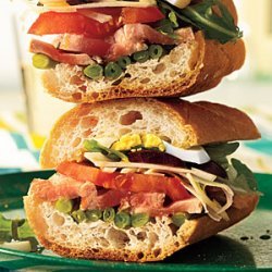 Pan Bagnat (Niçoise Salad Sandwiches)