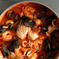 Cioppino (San Francisco style fish stew)