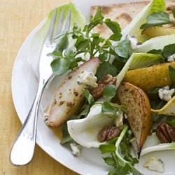 Spiced Pecan and Roasted Pear Salad