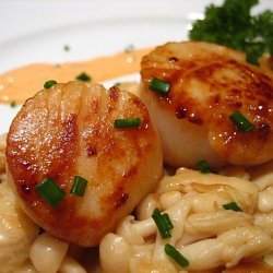 Scallops with Mild Creamy Ginger Sauce