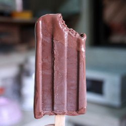 Chocolate Fudge & Cherry Popsicles (adapted from Martha Stewart)