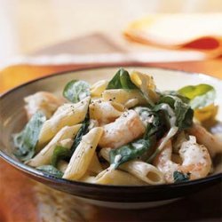 Pasta with Spinach, Nutmeg, and Shrimp