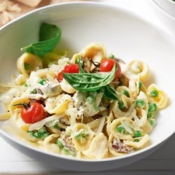 Pesto Chicken and Orecchiette with Green Peas and Tomatoes