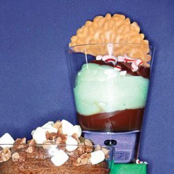 Peppermint Ice Cream Trifle