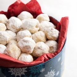 Walnut Snowballs