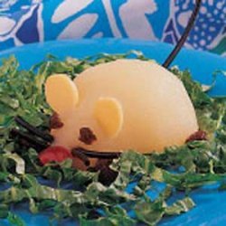 Mousy Pear Salad