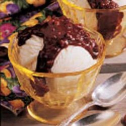 Chocolate Praline Ice Cream Topping