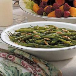 Thyme Green Beans with Almonds