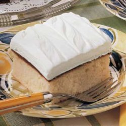 White Chocolate Fudge Cake