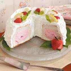 Strawberry Tunnel Cake