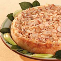Almond Apple Cheesecake